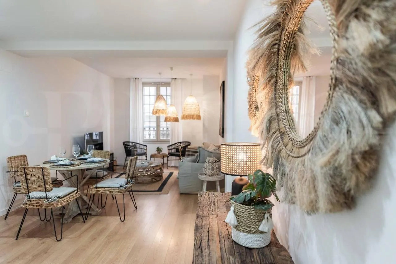 Lovely Boho Apartment With Parking - Historic Center By Rems Málaga